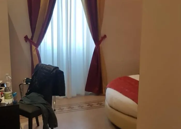 Collina Гостевой дом 2*